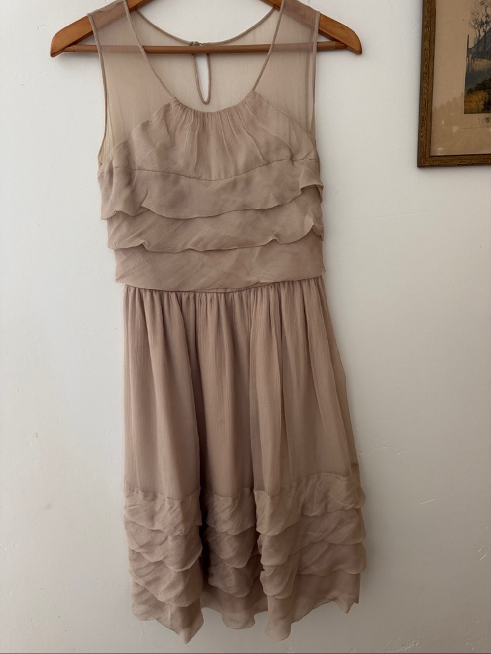 Elegant Sleeveless Tiered Chiffon Event Dress in Beige